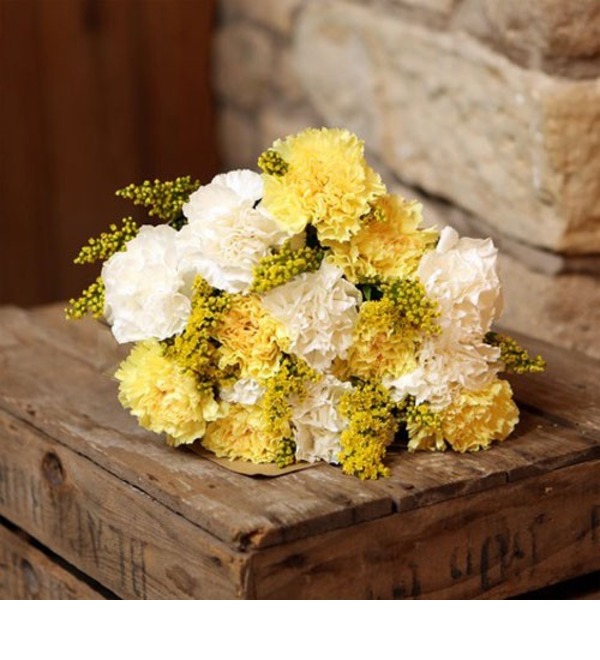 Bouquet of Yellow and White Carnations AR59 MAR – photo #1