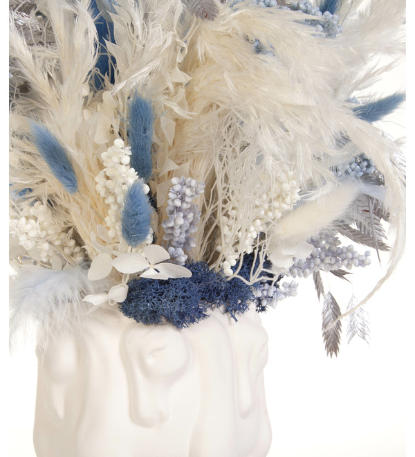 Композиция из стабилизированных цветов и сухоцветов Серебряная лошадь – фото № 2