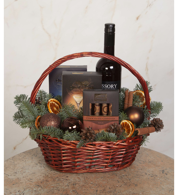 Подарочная корзина Любимый праздник – фото № 1