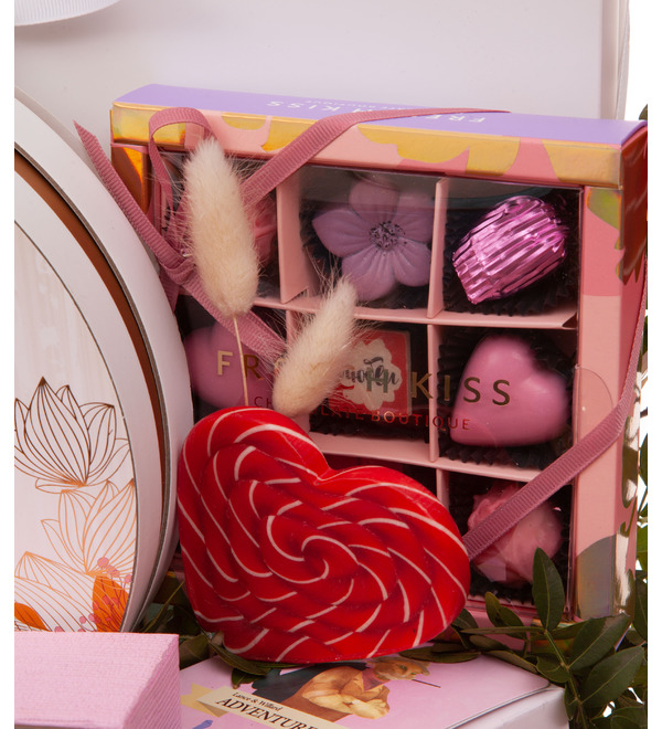 Подарочная коробка Любовь в воздухе – фото № 2