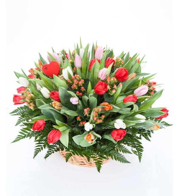 Композиция из 51 тюльпана с зеленью Весенняя романтика UK AT751 DOR – фото № 1