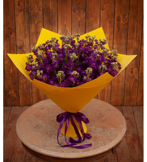Bouquet-solo of purple matthiola (9,15,25,35,51 or 75) – photo #1