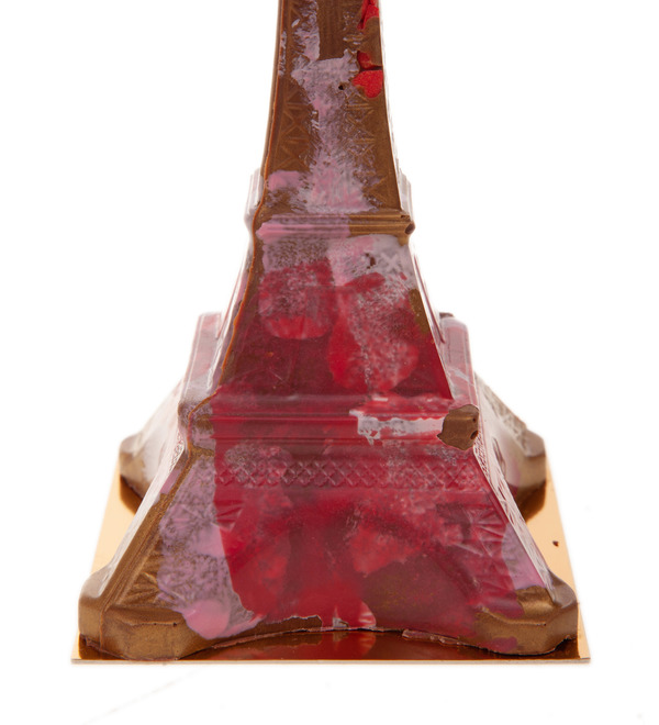 Фигура из молочного шоколада Эйфелева башня – фото № 2