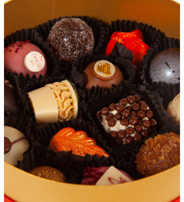 Handmade sweets from premium chocolate Magic Tale – photo #2