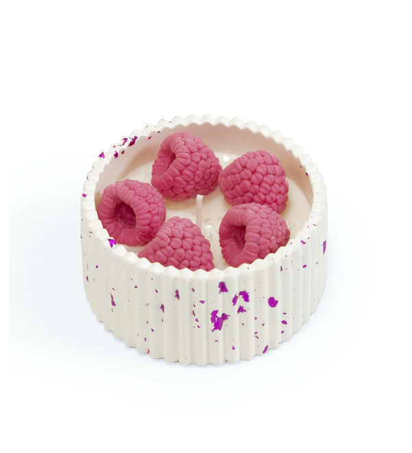 Свеча-статуэтка ручной работы Ароматная малина – фото № 1