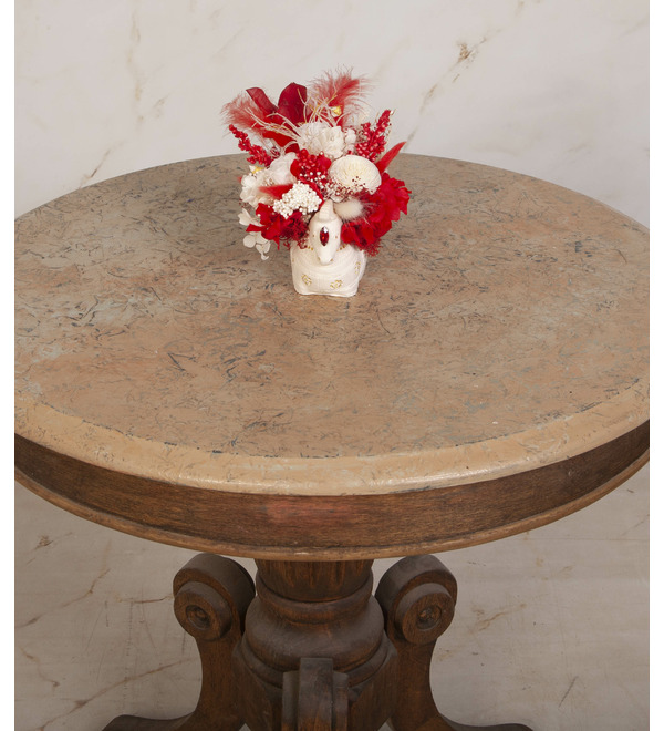 Композиция из стабилизированных цветов и сухоцветов Символ года – фото № 4