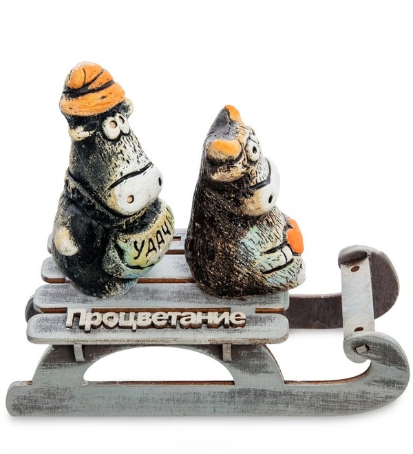 Figurine Lovers on a Sled – photo #2