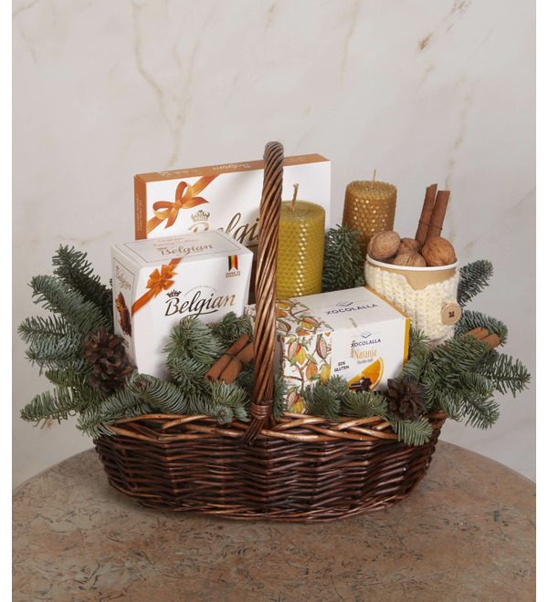 Подарочная корзина Праздничный десерт – фото № 1