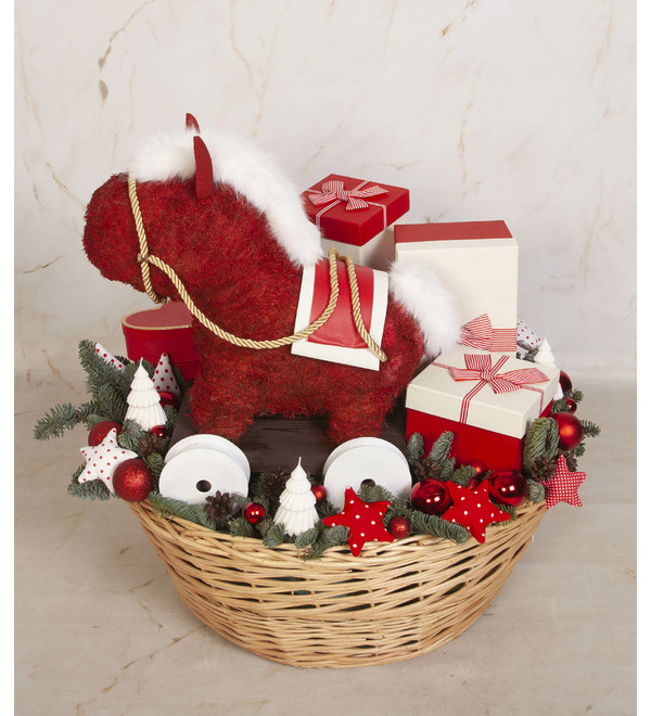 Подарочная корзина Маленькая лошадка – фото № 3