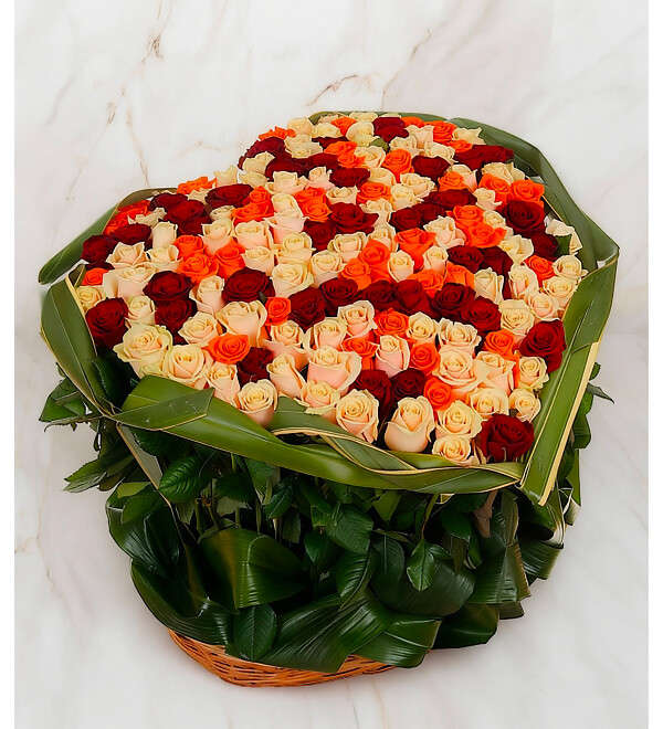 Composition of roses In the proof of love ... – photo #1