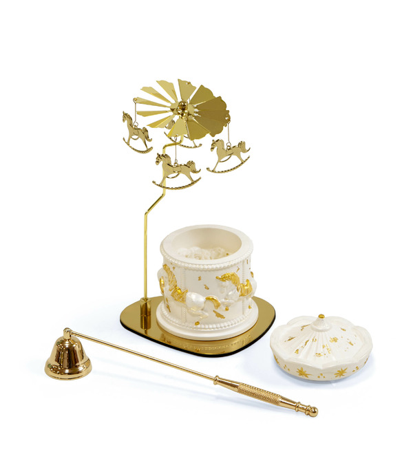 Свеча-статуэтка ручной работы Карусель с гасильником – фото № 1