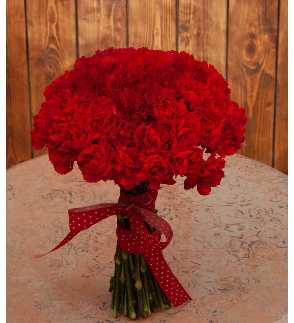 Bouquet-solo of red carnations (15,25,35,51,75 or 101) – photo #1