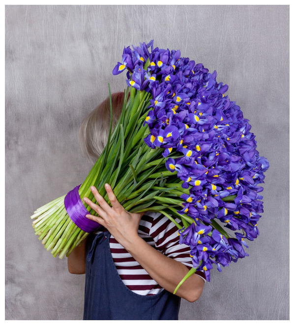 Bouquet-solo Blue irises (51,75,101 or 151) – photo #4