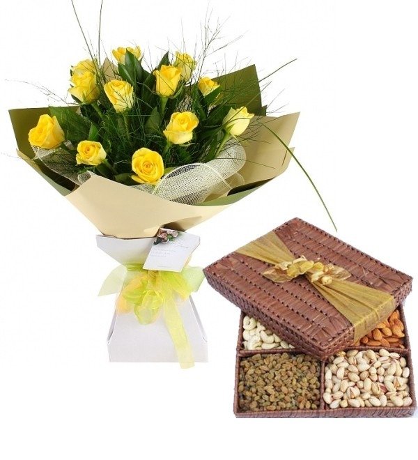 Букет из 12 желтых роз и коробки с сухофруктами (орехами) AR66 CAL – фото № 1