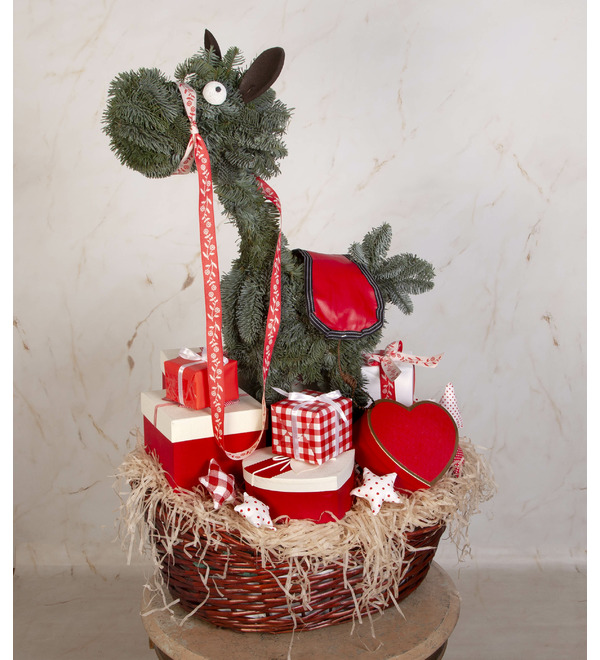 Подарочная корзина Чудо-конь – фото № 1