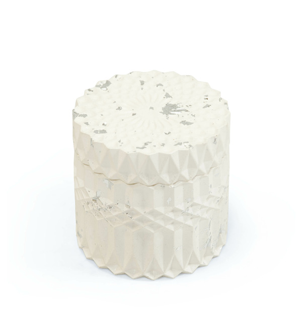 Свеча-статуэтка ручной работы Грани – фото № 2