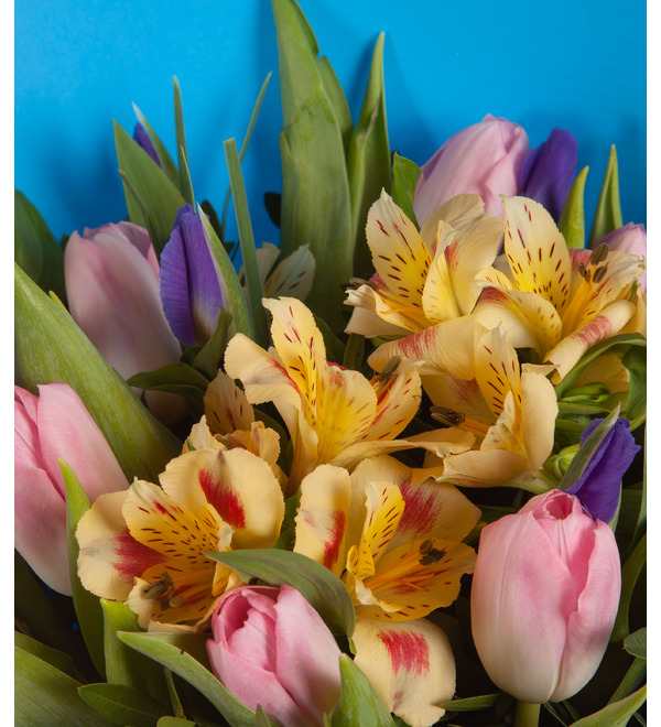Bouquet-trio Spring warmth – photo #3