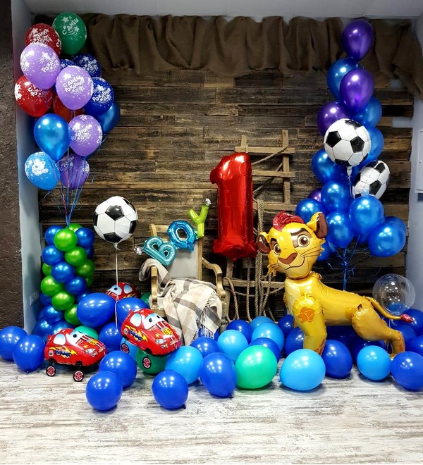 Composition of balls Champion – photo #1