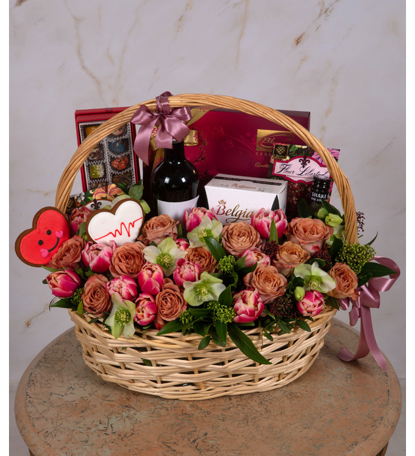 Gift basket Warm congratulations – photo #1