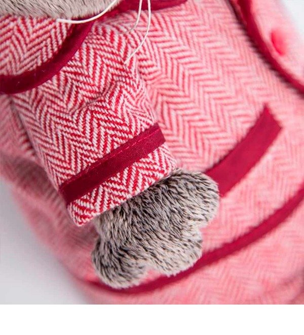 Мягкая игрушка Басик в красном пиджаке и брюках IM20157 SAN – фото № 4