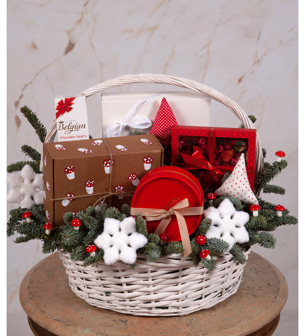 Gift basket Bright gift – photo #1