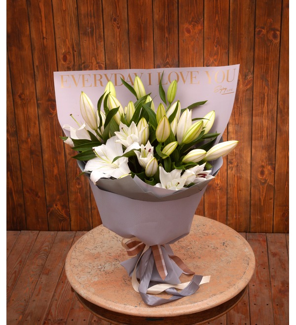 Bouquet-solo of white lilies (5,7,9,15,25 or 35) – photo #1