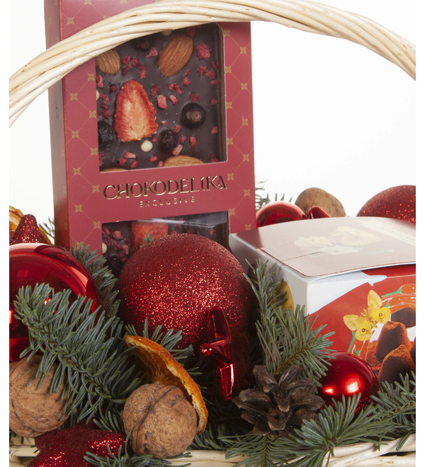 Подарочная корзина В красном наряде – фото № 2