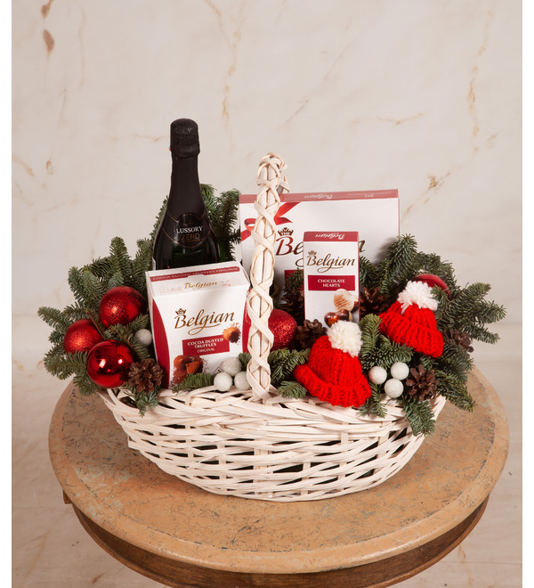 Подарочная корзина Праздничный наряд – фото № 1