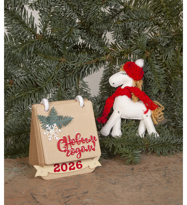 Настольный мини-календарь с ёлочной игрушкой – фото № 1