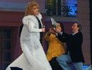 Филипп Киркоров и Борис Краснов на коленях перед Примадонной...