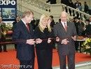 Президент Российской гильдии риэлторов Елена  Дранченко перерезала традиционную ленточку