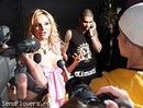 "Personal Jesus" весьма заинтересовал  многочисленных представителей СМИ