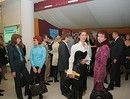...благодаря роскошным нарядам и гламурным разговорам...