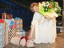 ...одаривающего всех солнечными улыбками и неземной нежностью...