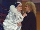 Верка Сердючка очень стремилась поцеловать Аллу Борисовну